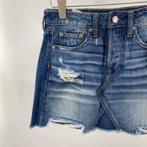 American Eagle Distressed button fly Skirt Size 0 - Picture 3 of 6